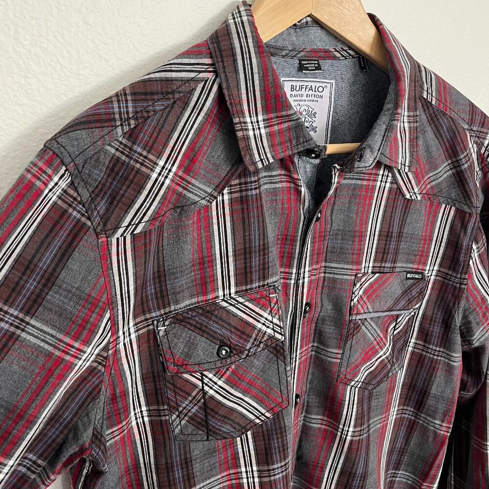 Buffalo David Bitton | Men's Plaid Button-Up Long Sleeve Shirt, size M
